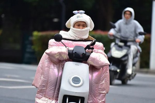 蜂窝配资 多穿点防感冒？感冒从来不是“冻”出来的！